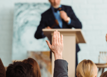 How to Buy and Sell Successfully at an Auction 