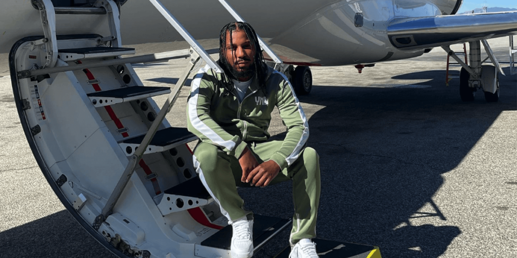 Jimmy Smacks OnlyFans Viral Sensation Amasses 1.4 Million Followers