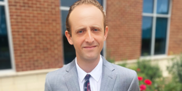 Dr. Jonathan Kenigson