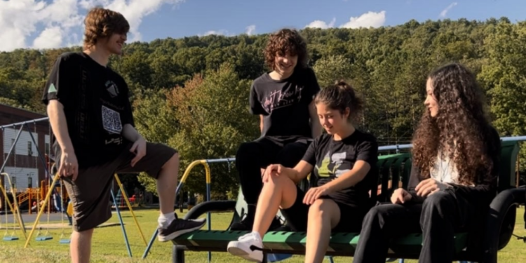 Aura Avenue - Alternative Band