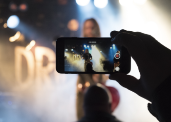 MOSH - App by Philip Towan