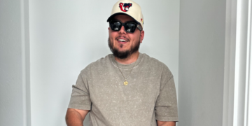 Danny Flores (The Flores Report)