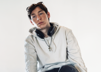 ÆSUZ (Aesuz) - Electronic Artist