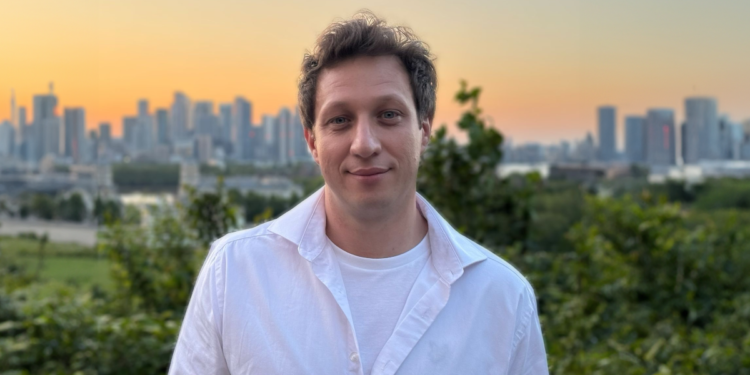 Ginix Co-founder / Alex Bozhin