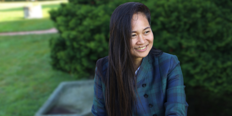 Denise Lanorias / Creative Strategist