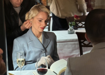 Silvia Schneider on set / Spy Capital 2