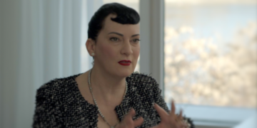 Suzanne Grieger-Langer - Spy Capital 2 - (Credit: WESTSIDE STUDIOS)