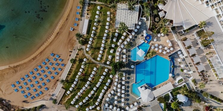 (credit: goldencoast.com.cy)